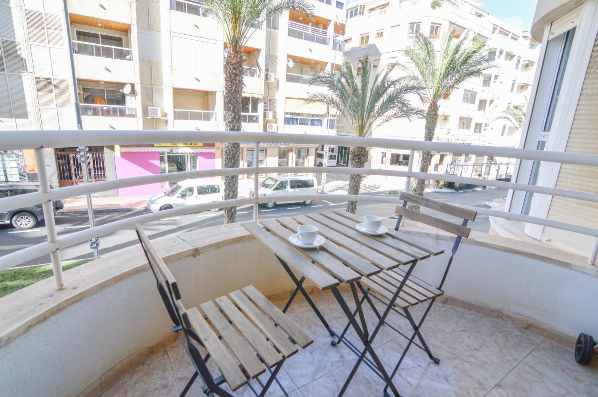 Au Coeur De Torreveija Apartment Торевиеха Екстериор снимка